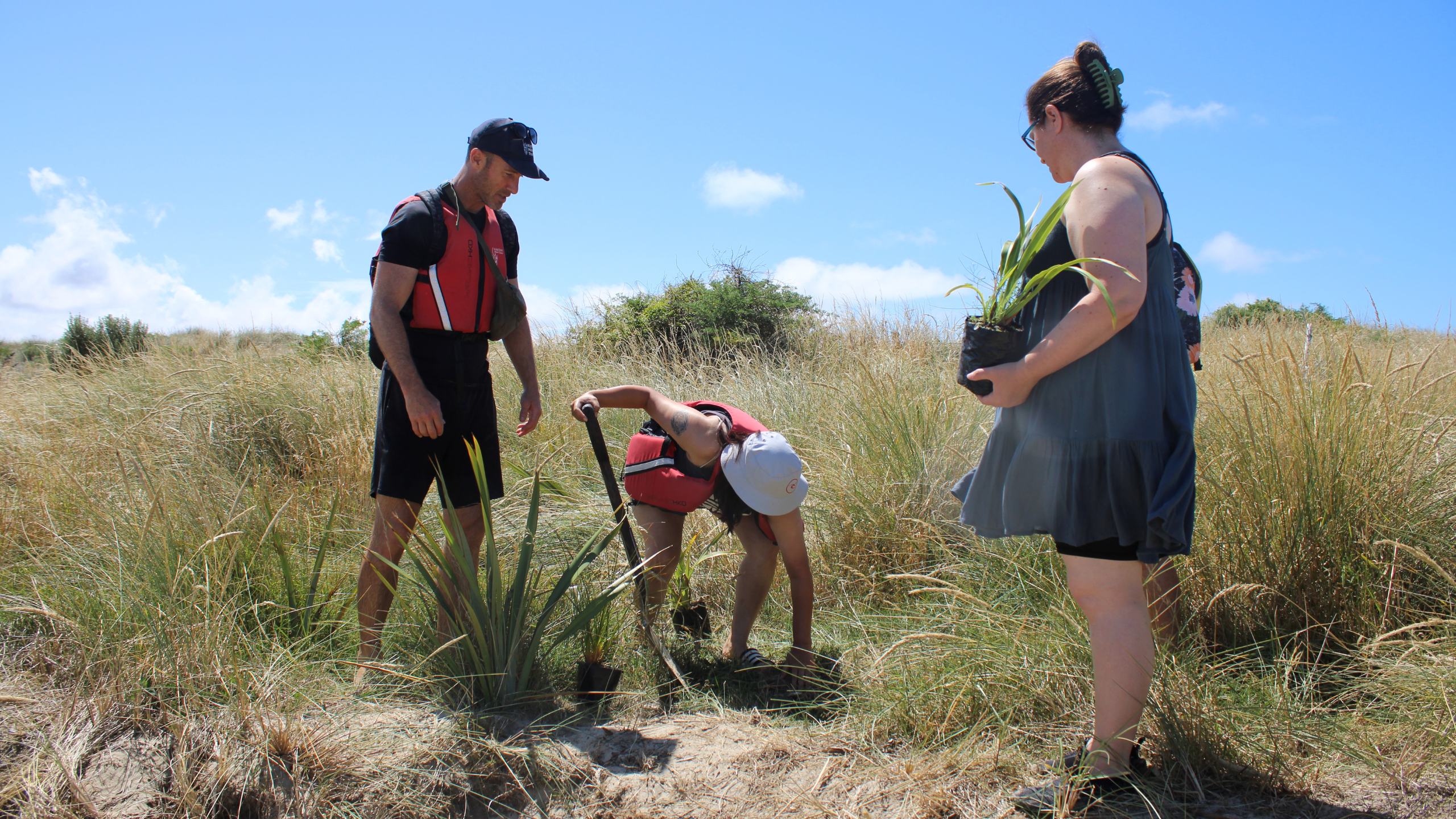 Hui a Tau planting